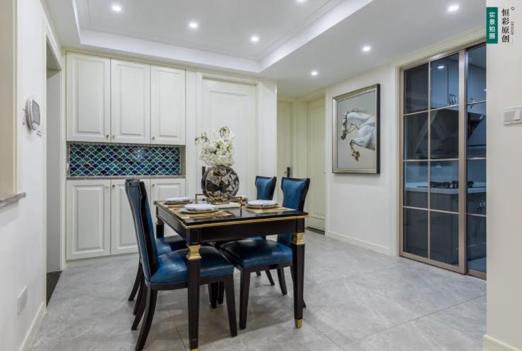 萧山龙湖春江天玺三室二厅89平米装修