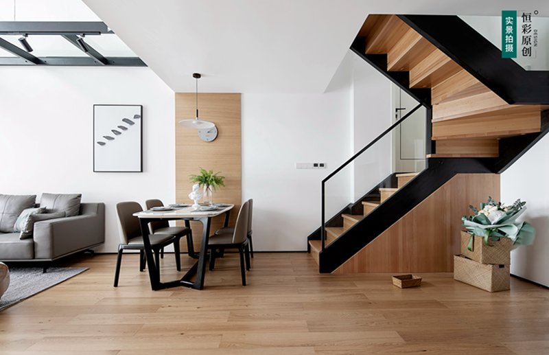 杭州君临天峯180方跃层三室两厅现代风格设计案例