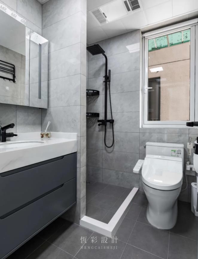 定海东园66平米卫生间装修