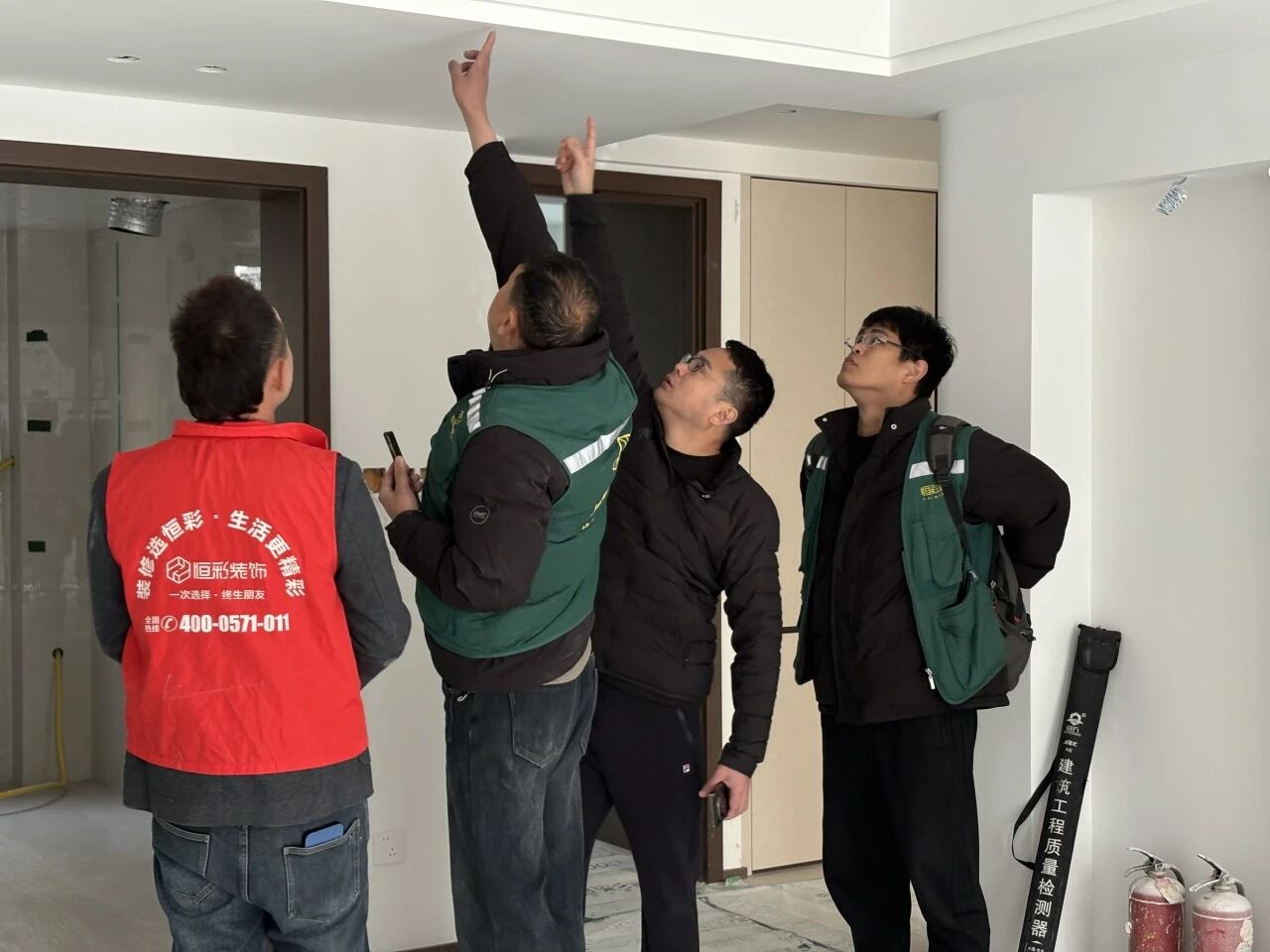 /uploads/image/2026/03/22/1774152528071926/周四工地巡检青总2.jpg 周四工地巡检青总2.jpg